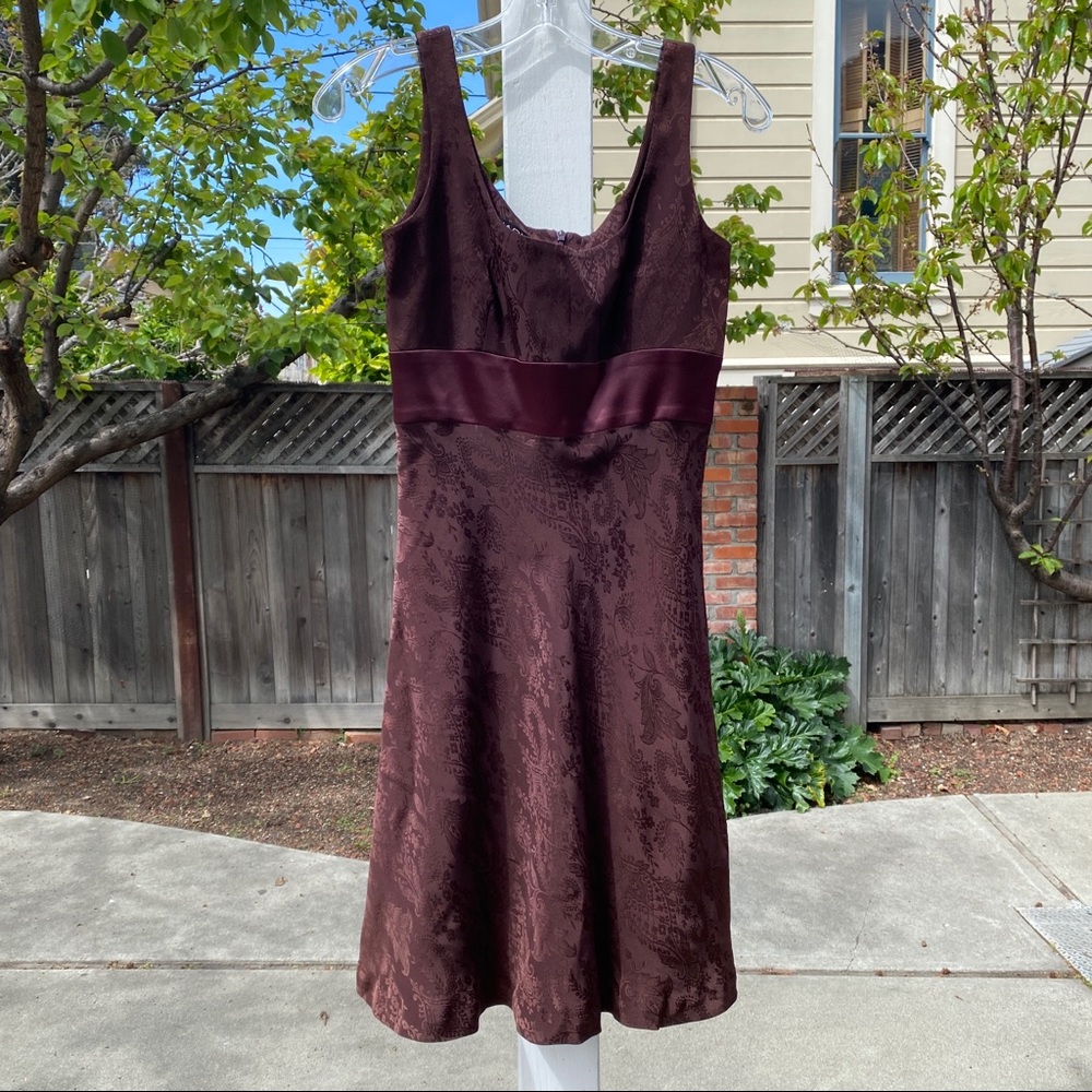 Tahari Paisley Print Y2K Mini Chocolate Brown Dress Size 2